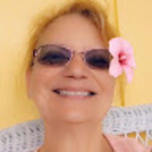 Meet your Posher, Caroline